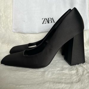 NWT ZARA Black Fabric Square Toe Heels